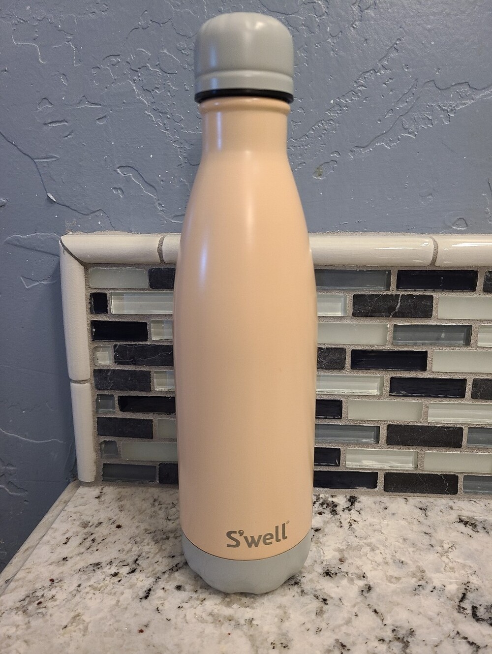 S'well Two-Tone Peach and Light Gray Insulated 17oz Bottle